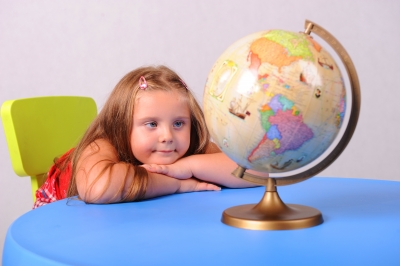 child-globe.jpg
